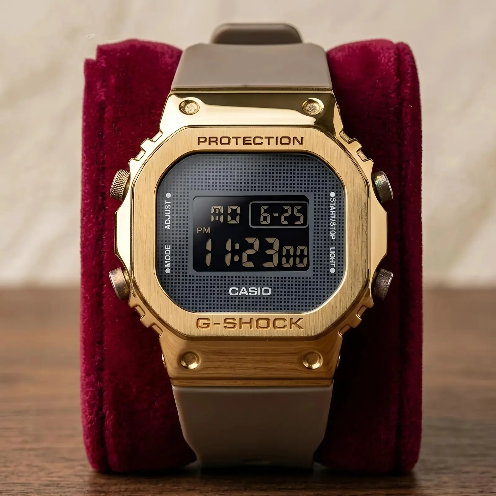 G-Shock vintage silicon gold grey (GSST4)