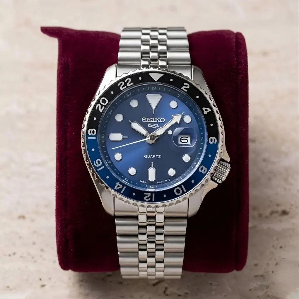 Seiko Silver Blue Black (SKP8)