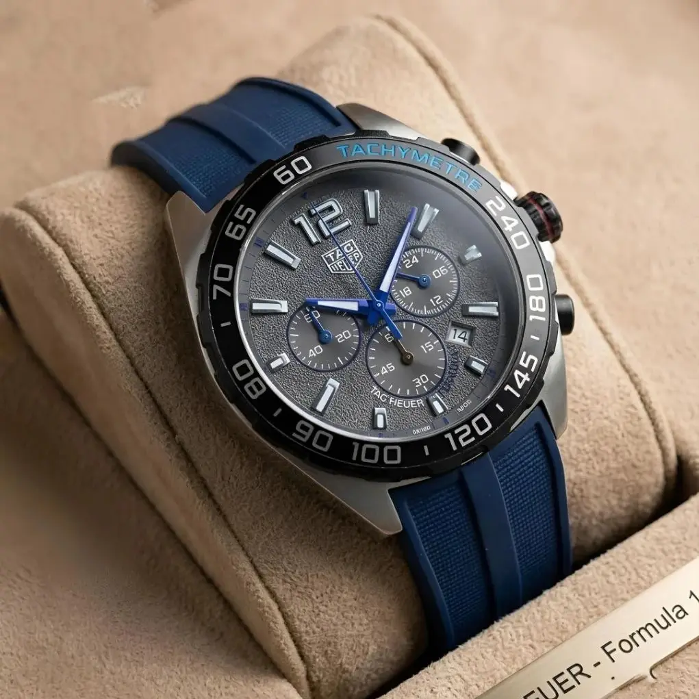 Tag Heuer silver blue (TGS3)
