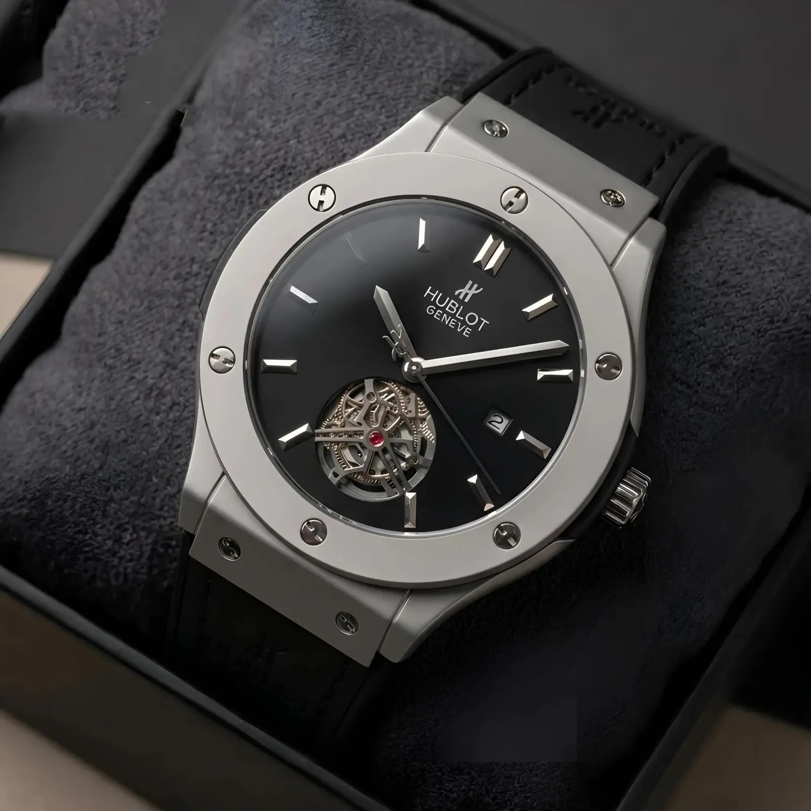 Hublot Machinery Leather Silver Black (HBL29)