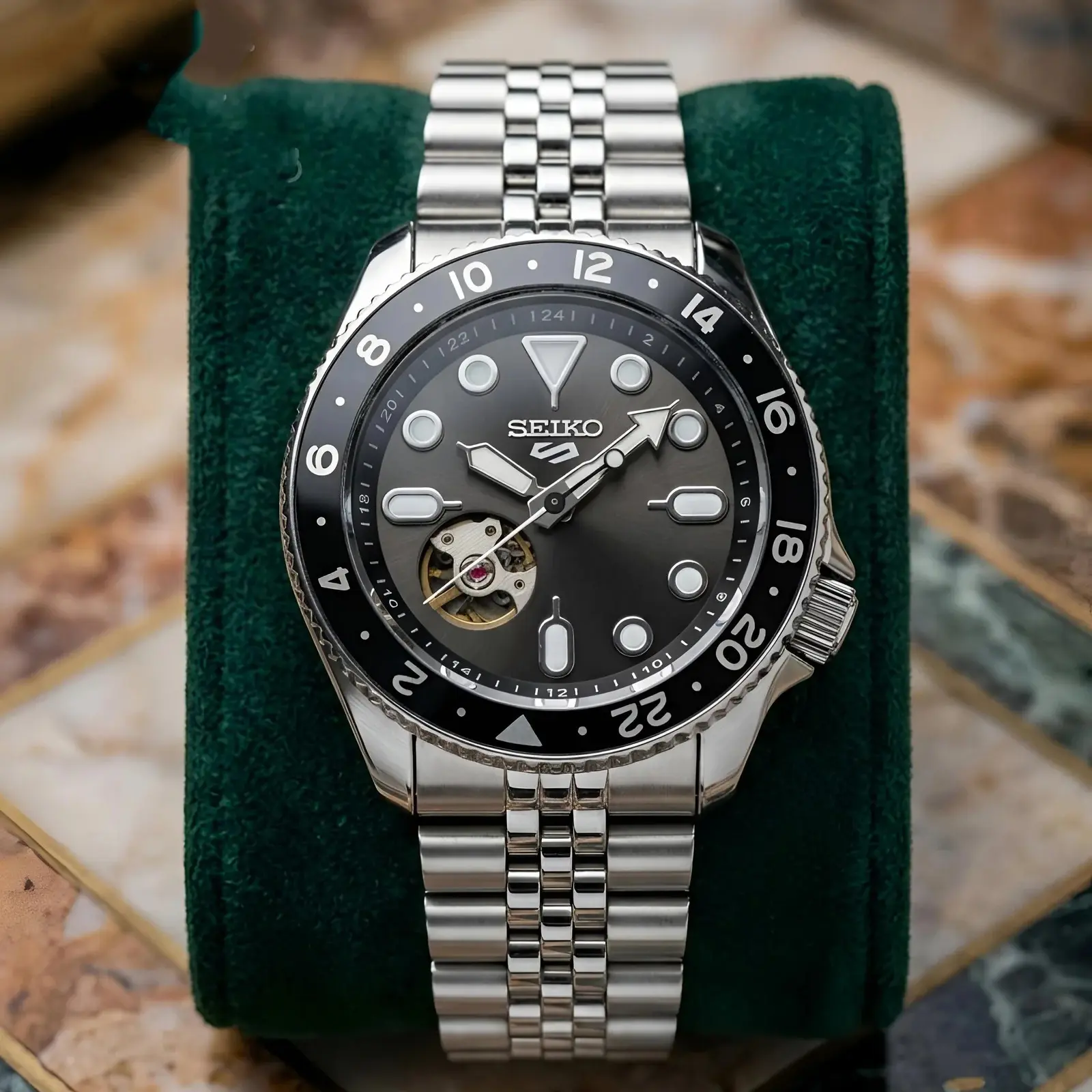 Seiko Automatic Silver Black